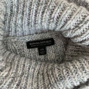 Banana Republic turtle neck